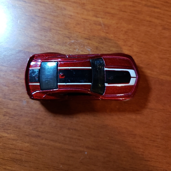 X1622 to gm maroon Car 🚗 - Picture 2 of 5